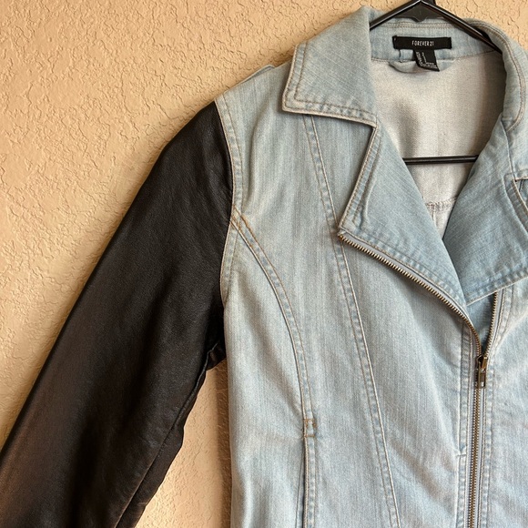 Light Blue Jean Jacket with Faux Leather Sleeves, Size Small - Picture 3 of 11